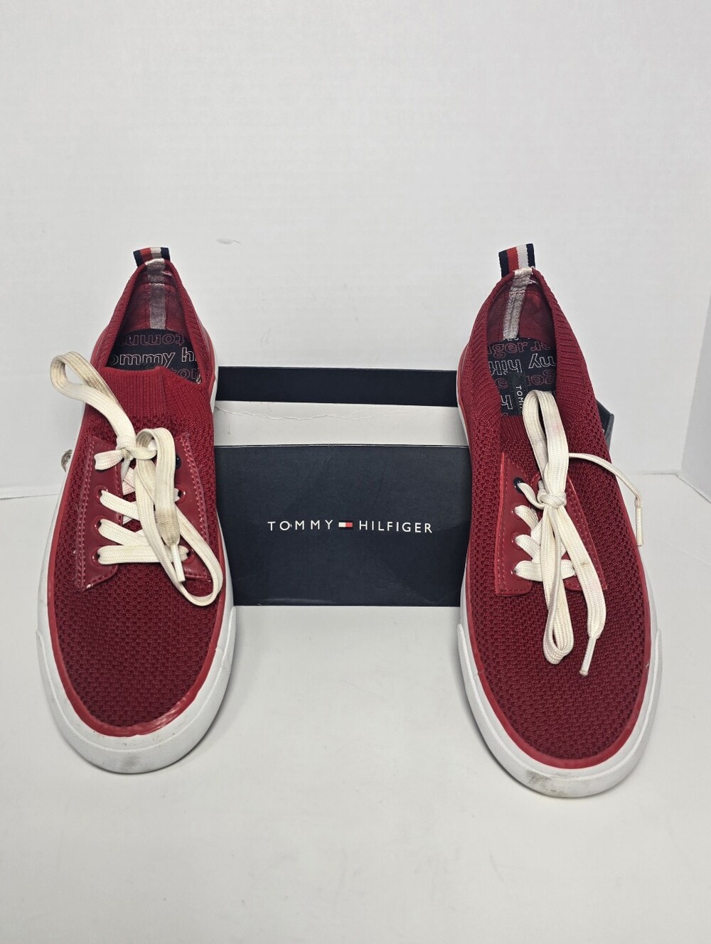 Tommy Hilfiger Women's Gessie stretch knit sneakers